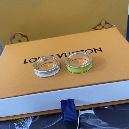 LV COLOURS RING YELLOW AND MARBLED WHITE LACQUER