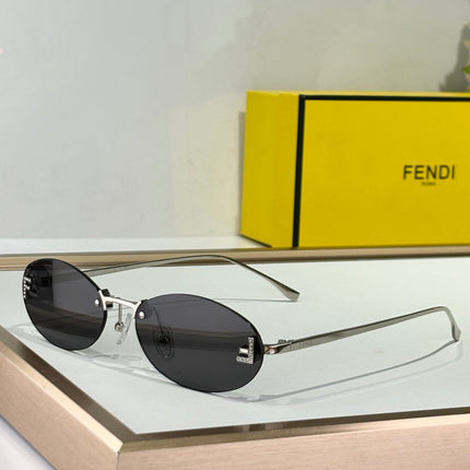 FIRST CRYSTAL RIMLESS OVAL FRAME SUNGLASSES FE4075US IN METAL