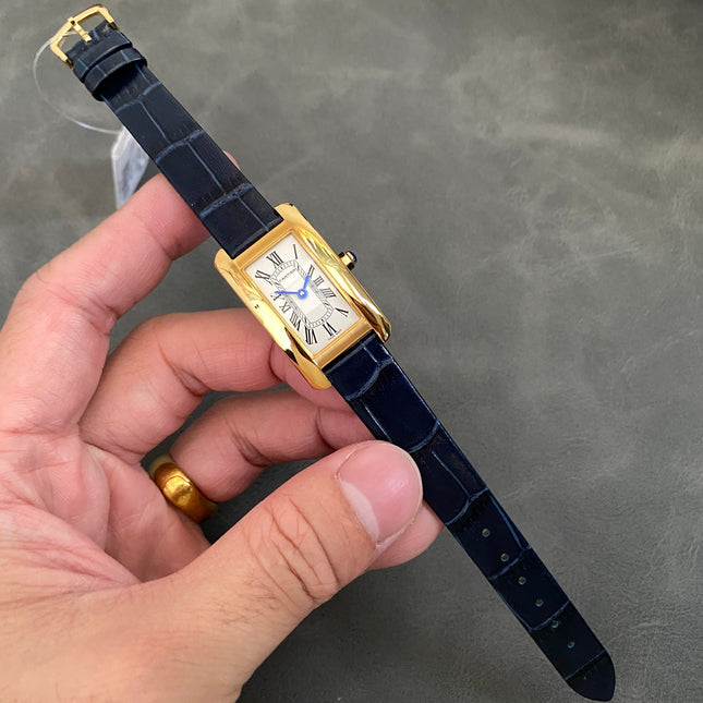 TANK AMÉRICAINE WATCH GOLD CASE WITH BLACK LEATHER STRAP