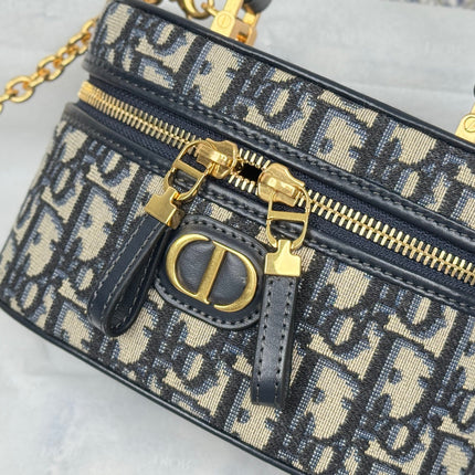DIOR 25S 30 MONTAIGNE MINI VANITY CASE 16 IN BLUE DIOR OBLIQUE JACQUARD CANVAS
