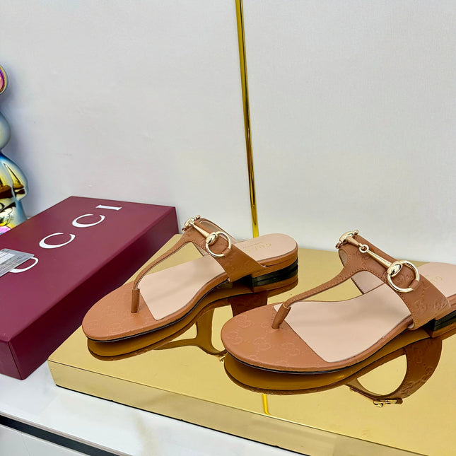 THONG SANDALS IN BROWN LAMBSKIN PRINTED LOGO WITH GOLD HARDWARE