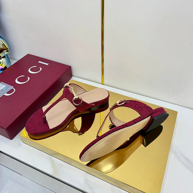 THONG SANDALS IN RED FABRIC PRINTED LOGO WITH GOLD HARDWARE