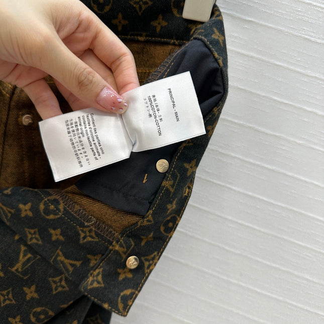LV DENIM PANTS WITH LOGO 264395