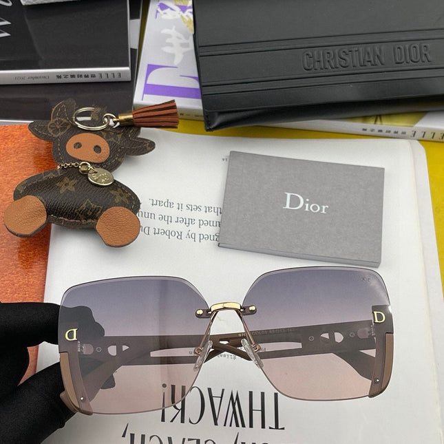 MONTAIGNE SUNGLASS CD6970 IN ACETATE
