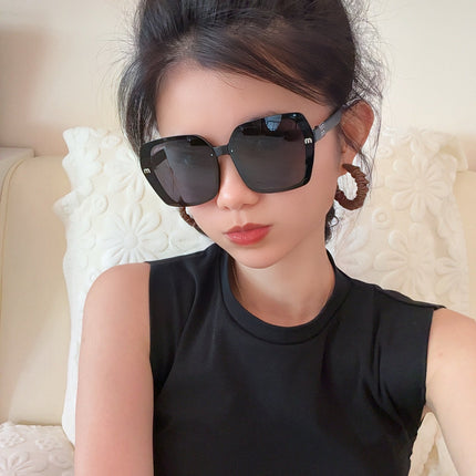 RUNWAY SQUARE SUNGLASSES M4304 IN ACETATE