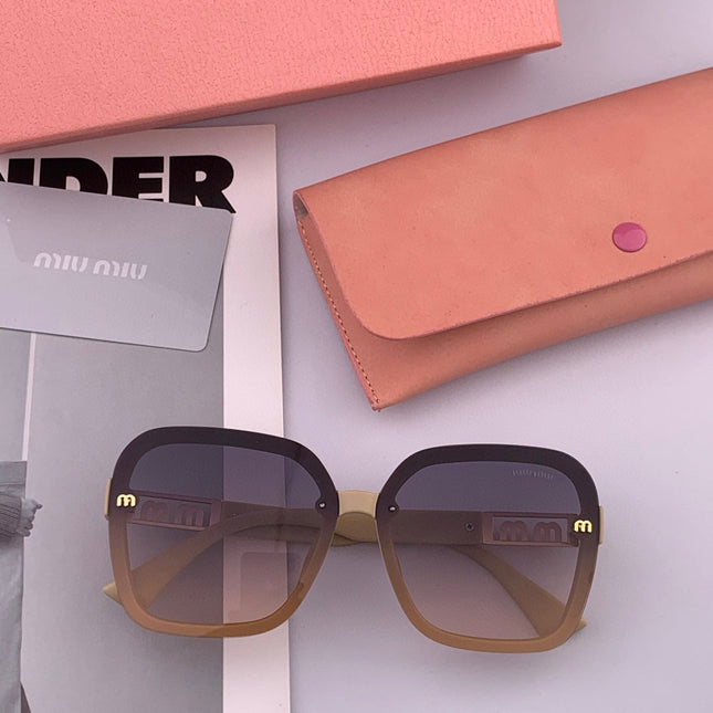 RUNWAY SQUARE SUNGLASSES M7303 IN ACETATE