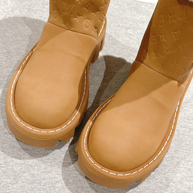 ANKLE BOOTS IN BRONZE BROWN EMBOSSED CALFSKIN AND WHITE SHEARLING
