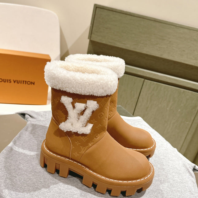 ANKLE BOOTS IN BRONZE BROWN EMBOSSED CALFSKIN AND WHITE SHEARLING