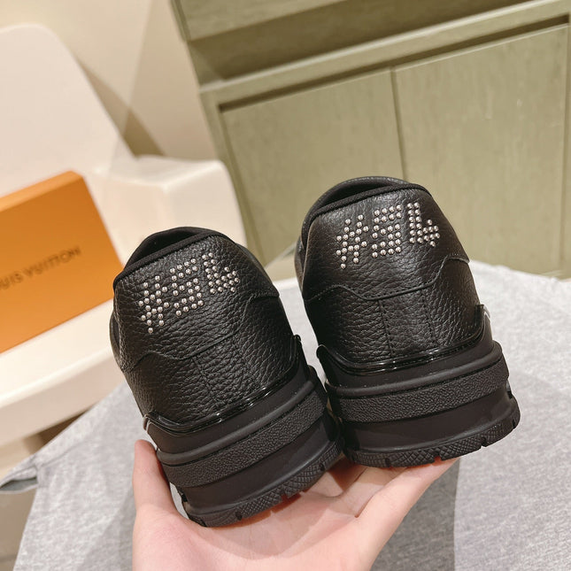 LV TRAINER SNEAKER IN BLACK CALFSKIN
