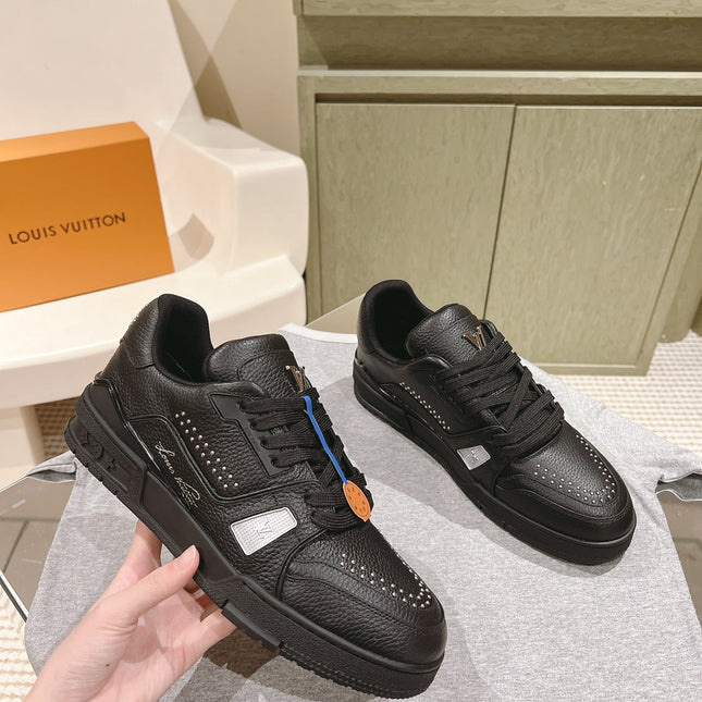 LV TRAINER SNEAKER IN BLACK CALFSKIN