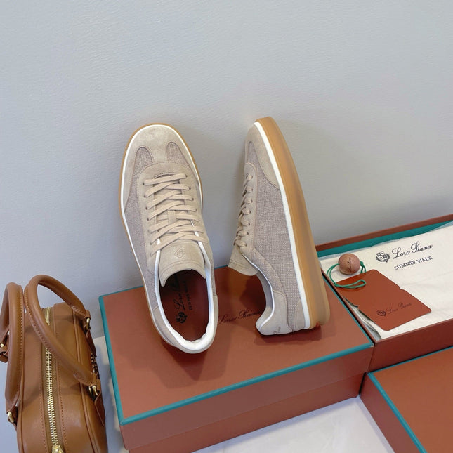 SNEAKERS IN LIGHT BEIGE SUEDUE WITH CANVAS