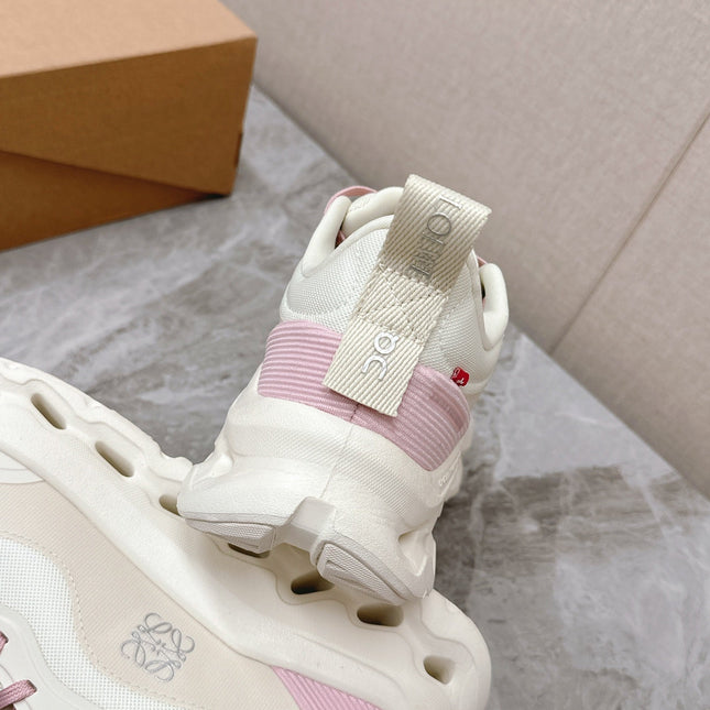 RUN SNEAKER IN PASTEL GRAY MIX BABY PINK SUEDE AND MESH FABRIC