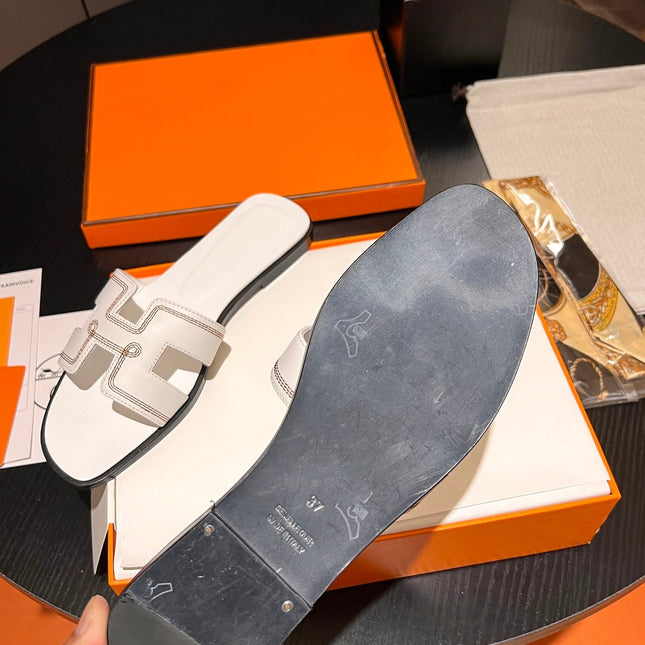 0RAN SANDAL Calfskin White