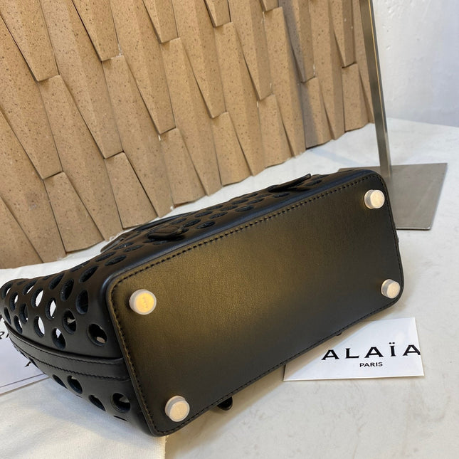 NEO MINA 20 BAG IN BLACK PERFORATED CALFSKIN