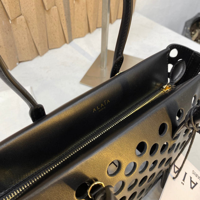 NEO MINA 20 BAG IN BLACK PERFORATED CALFSKIN