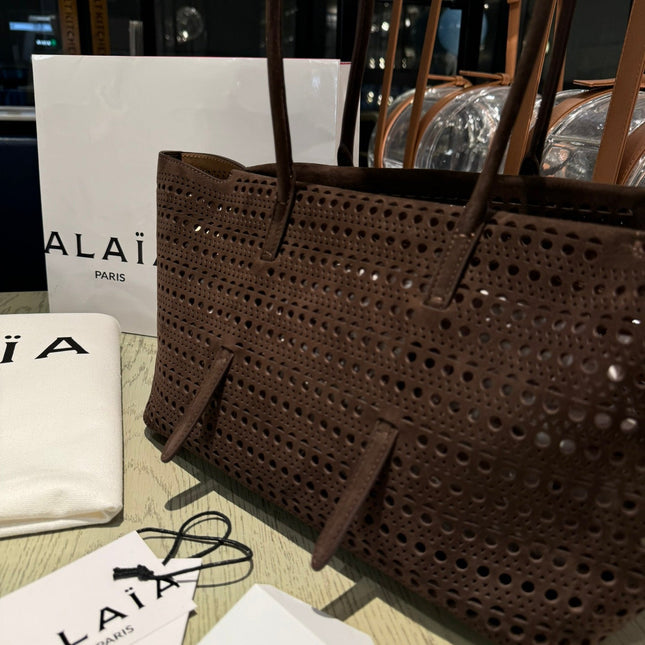 NEO MINA 32 BAG IN CHOCOLATE VIENNE SUEDE