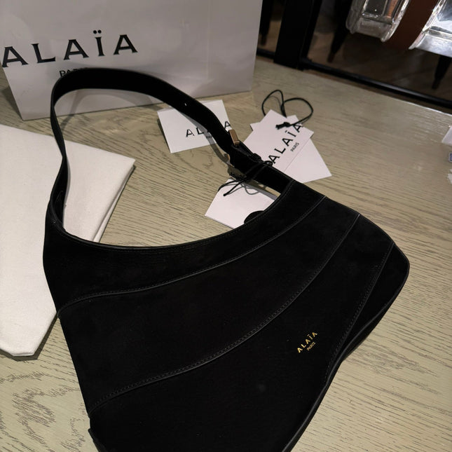 WAVE HOBO BAG 29 IN BLACK SUEDE