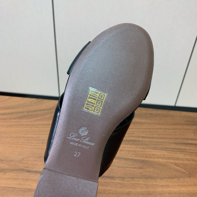 FLAT SLIPPERS IN BURNT ORANGE CALFSKIN