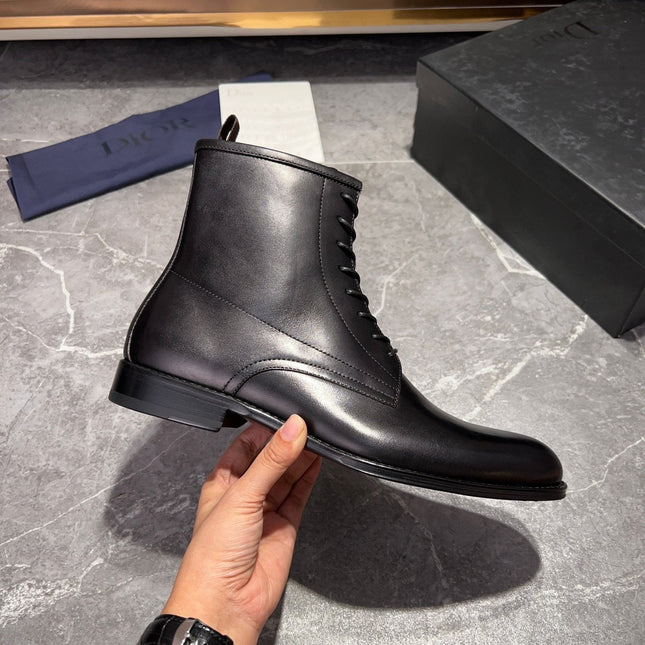 CD JUMP LACE-UP BOOT BLACK CALFSKIN