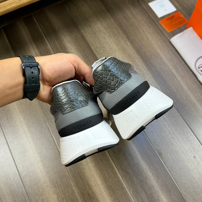HM TRAIL SNEAKER GRAY CALFSKIN