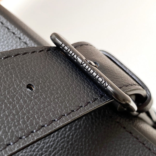CAPUCINES 38 IN BLACK TAURILLON BLACK HARDWARE