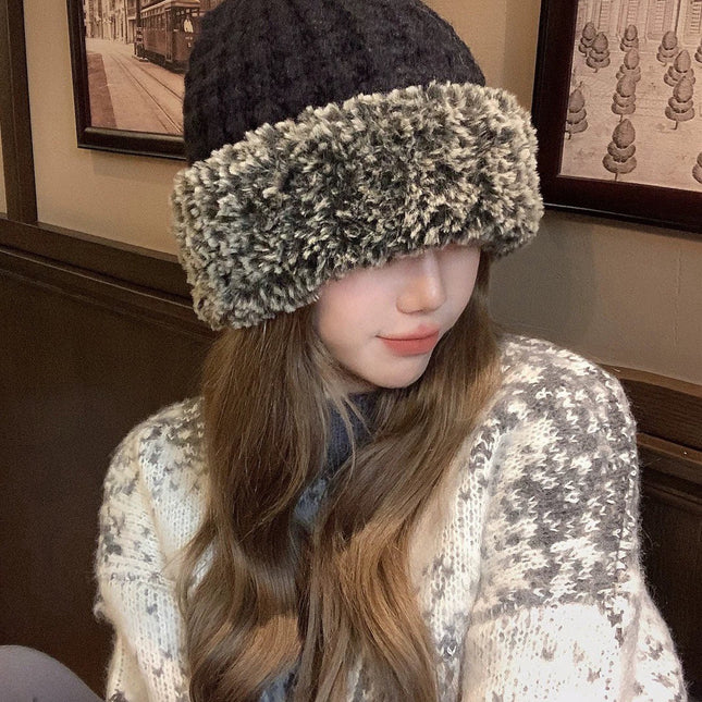 BEANIE HAT IN BLACK WOOL AND FLEECE 399548