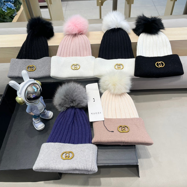 BEANIE HAT IN BLACK MIX DOLPHIN GRAY WOOL AND FOX FUR 422505