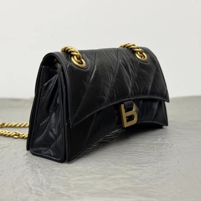CRUSH SMALL CHAIN BAG 25 IN BLACK QUILTED CRUSHED CALFSKIN GOLD HARDWARE