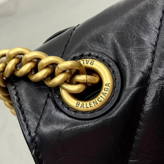 CRUSH SMALL CHAIN BAG 25 IN BLACK QUILTED CRUSHED CALFSKIN GOLD HARDWARE