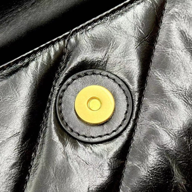 CRUSH SMALL CHAIN BAG 25 IN BLACK QUILTED CRUSHED CALFSKIN GOLD HARDWARE