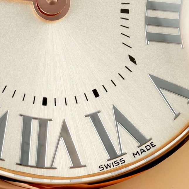 BALLON BLANC DE CARTIER WATCH GOLD CASE WITH WARM GRAY CALFSKIN