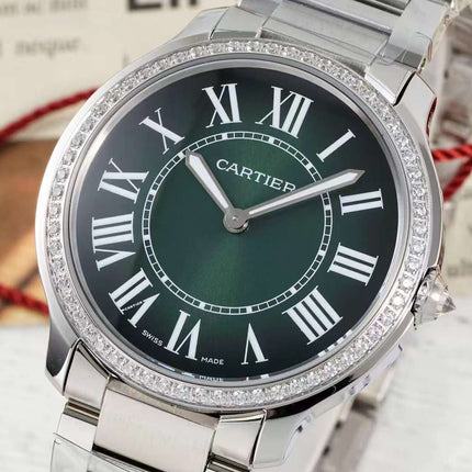 RONDE MUST DE CARTIER WATCH SILVER CASE AND GREEN DIAL WITH CRYSTALS