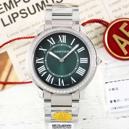 RONDE MUST DE CARTIER WATCH SILVER CASE AND GREEN DIAL WITH CRYSTALS