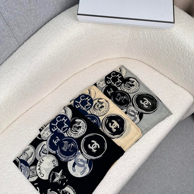 SQUARE SCARF 70 CM IN BLACK MIX WHITE CASHMERE AND SILK 399803