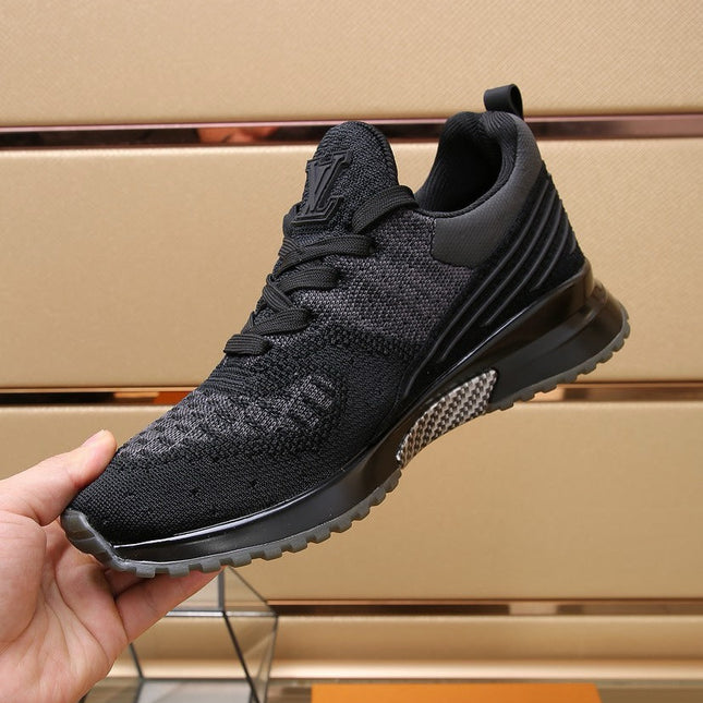 SNEAKERS IN BLACK MESH BREATHABLE AND RUBBER