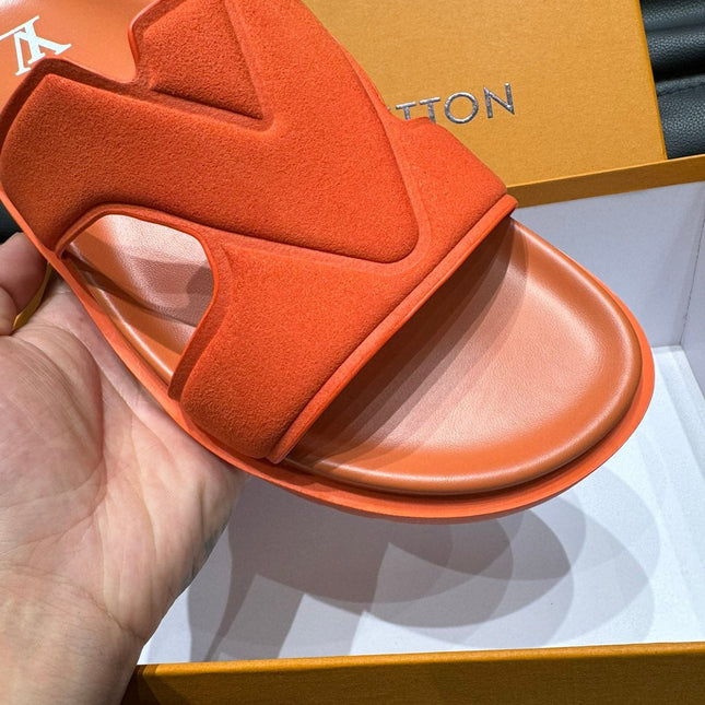LV OASIS MULE IN CARROT ORANGE SUEDE CALFSKIN