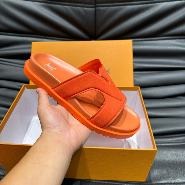 LV OASIS MULE IN CARROT ORANGE SUEDE CALFSKIN