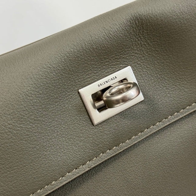 RODEO MEDIUM BAG 35 IN KHAKI GREEN SMOOTH CALFSKIN SILVER HARDWARE