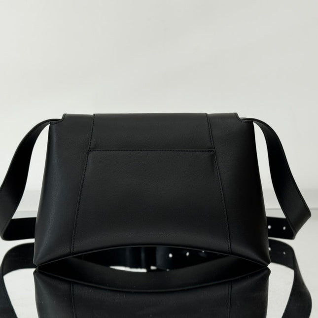 DOWNTOWN S CROSSBODY BAG 30 IN BLACK SOFT LAMBSKIN