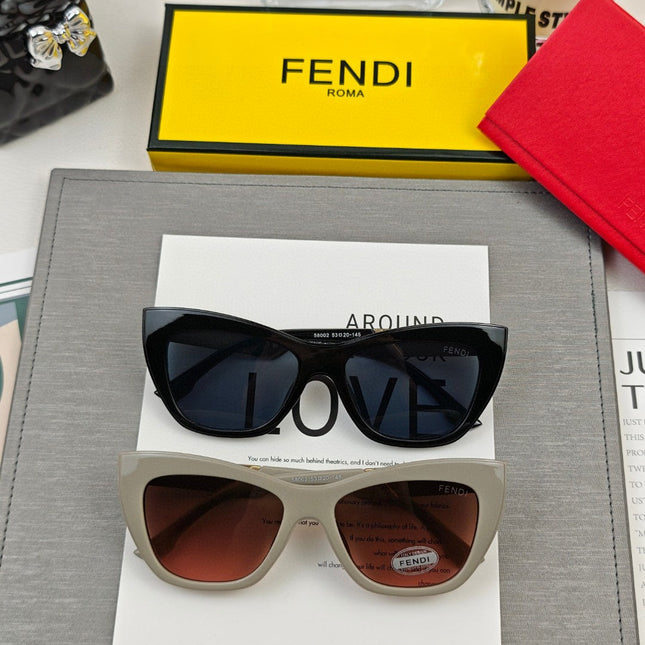 DIAGONAL CAT-EYE FRAME SUNGLASSES 58002 IN ACETATE