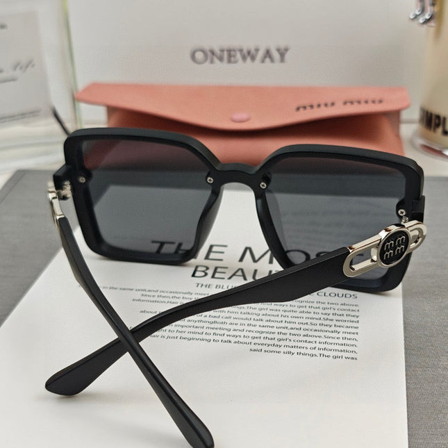 RUNWAY SQUARE SUNGLASSES 59905 IN ACETATE