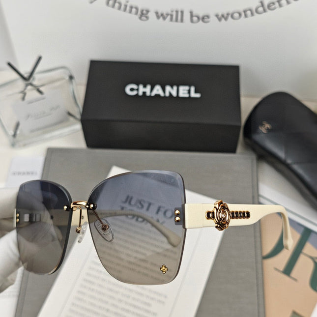 SQUARE SUNGLASSES 55512 IN ACETATE RESIN LENSES