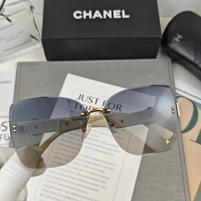 SQUARE SUNGLASSES 55512 IN ACETATE RESIN LENSES