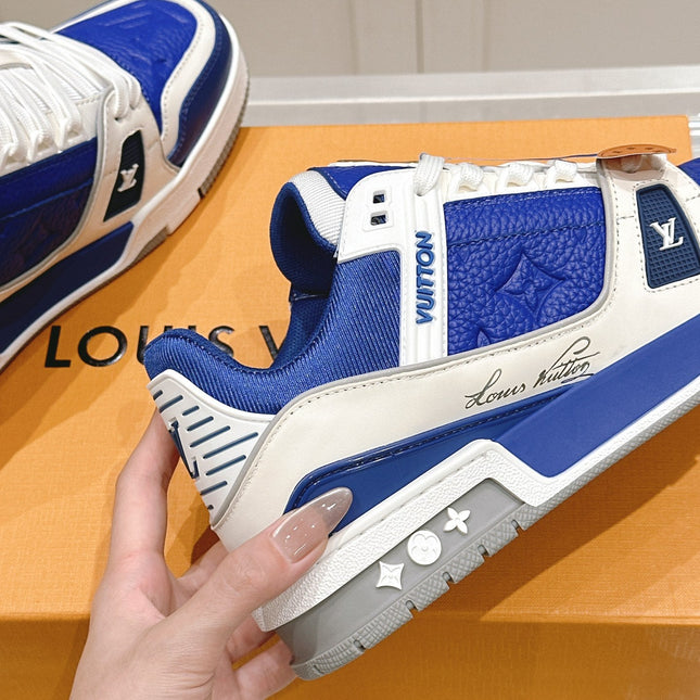 LV TRAINER SNEAKER IN GASTON BLUE GRAINED CALFSKIN