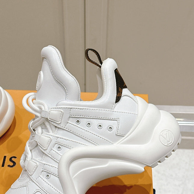 LV BARRACUDA SNEAKER IN WHITE CALFSKIN