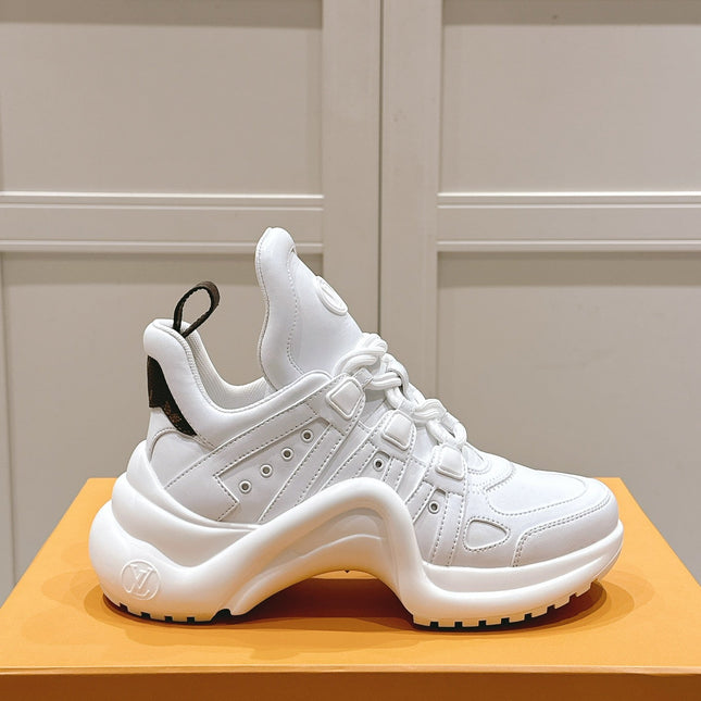 LV BARRACUDA SNEAKER IN WHITE CALFSKIN