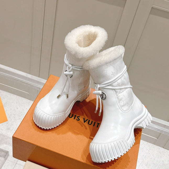 RUBY FLAT ANKLE BOOT IN WHITE CALFSKIN AND MONOGRAM NYLON