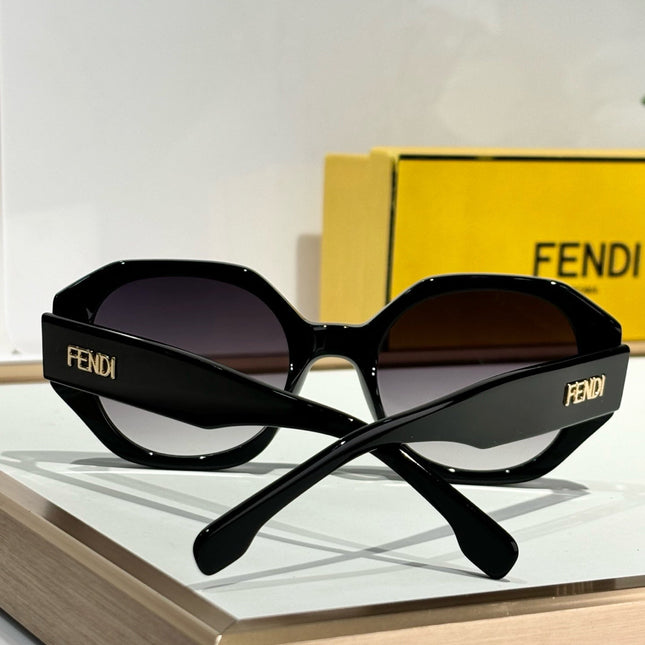FEN EVOLUTION CHUNKY GEOMETRIC FRAME SUNGLASSES FE40118 IN ACETATE