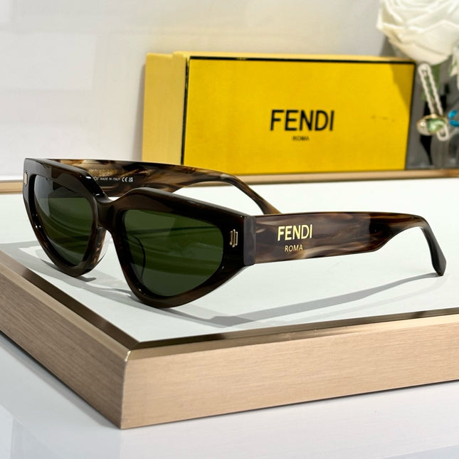 ROMA CAT-EYE FRAME SUNGLASSES FE40163U IN ACETATE