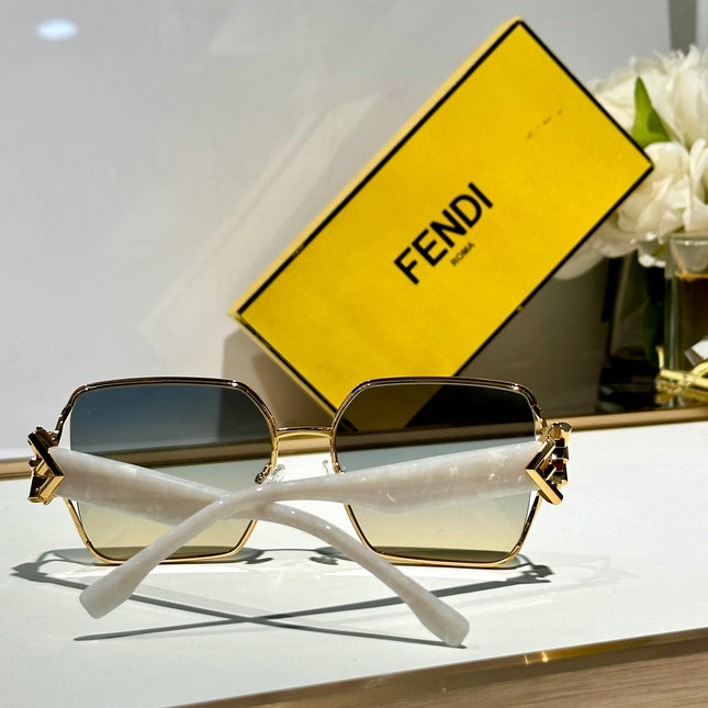 OVERSIZED FF DIAMONDS SQUARE FRAME SUNGLASSES FE40151U IN METAL